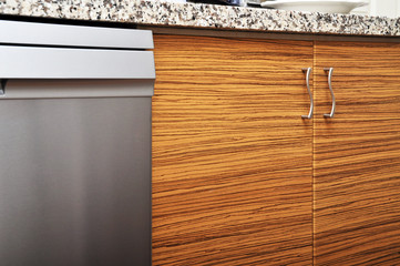 Kitchen cabinet