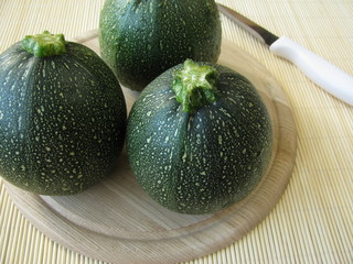 Kugelzucchini
