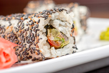 Sushi with sesame
