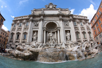 Fototapeta na wymiar Fontana di Trevi Rome, Italy