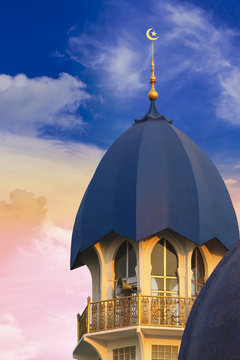 Sojid รูปภาพMusjid – เลือกดูภาพถ่ายสต็อก เวกเตอร์ และวิดีโอ211 | Adobe Stock