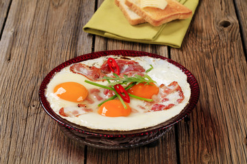 Ham and eggs