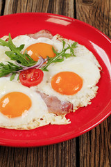 Ham and eggs