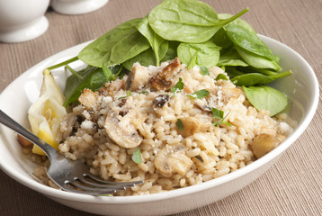Spinach, mushroom and lemon pilaf in a bowl
