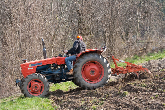 Travail de hersage