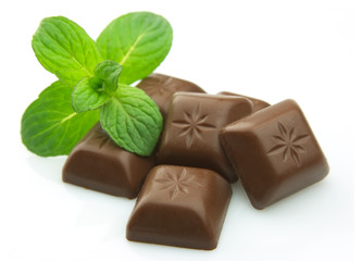 chocolate bar with mint