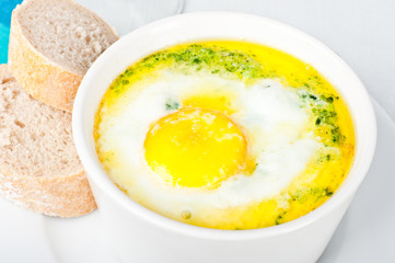 Spinach baked egg
