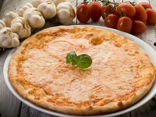 pizza with buffalo mozzarella