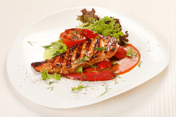 salmon steak with vegetables
