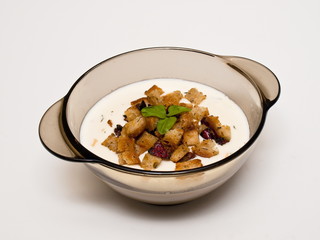 zupa serowa z grzankami