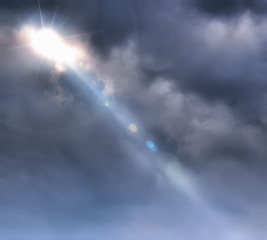 rayon de soleil et nuages