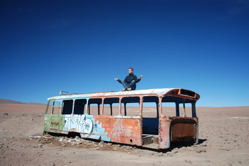 Yoga dans le désert de l'Atacama