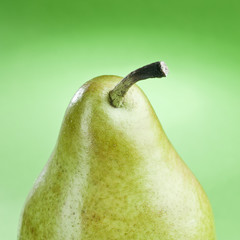Green pear © MikZed