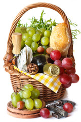 Beautiful basket for picnic.