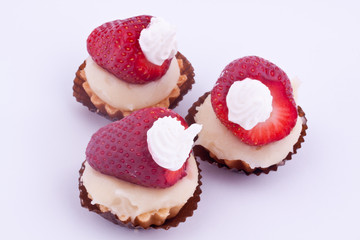 mini strawberry tart