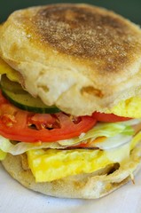 Vegetable and egg burger