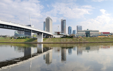 Fototapeta na wymiar Panorama dzielnicy biznesowej w Wilnie.