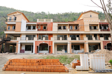 Italian stlye building