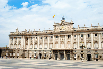 Fototapeta na wymiar Palazzo Reale Royal Palace Madrid Spagna 2010