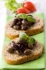 Bruschetta di Olive