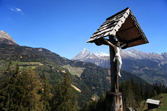 Marterl in Tirol - wayside cross in Tyrol
