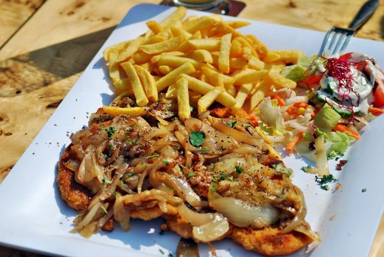 Riesen Zwiebelschnitzel