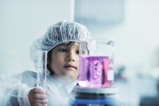little child scientist in lab