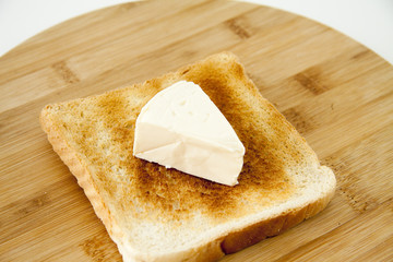 Toastbrot mit Streichkäse
