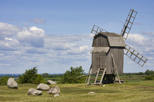 windmühle bei gettlinge auf öland in schweden
