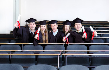 Obraz premium Students sit in a classroom