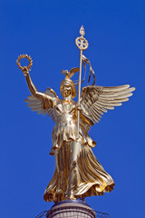 Fototapeta premium Restaurierte Siegessäule Berlin