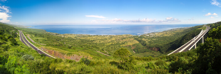 "Route des Tamarins" et côte ouest de La Réunion