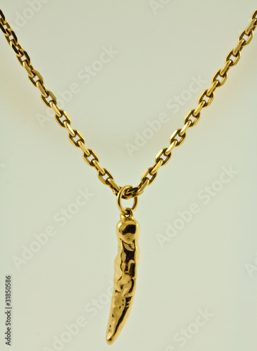 pendentif piment or pendentif piment or
