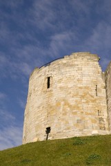 Fototapeta na wymiar Clifford's Tower in the City of York in Northern England