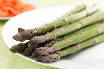 Grüner Spargel,Räucherlachs