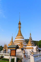 Fototapeta premium Stupa in Wat Chong Kham at Mae Hong Son, Thailand