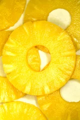 Fotobehang Plakjes fruit Ananas