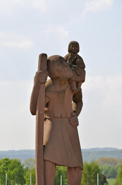 Figur auf der Moselbr&uuml;cke in Schweich