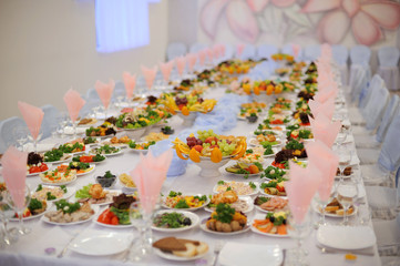 decorated wedding dinner table