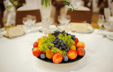 accent of a plate with fruits
