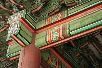 Fototapeta premium detail of temple in seoul south korea