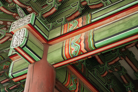 detail of temple in seoul south korea