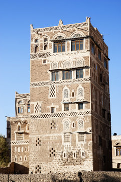 sanaa, yemen - traditional yemeni architecture