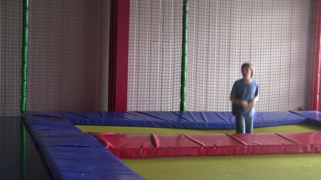 Trampolin