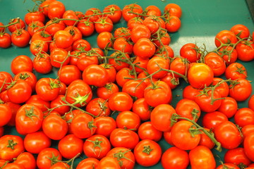 Display tomato