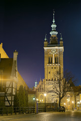 Fototapeta premium St. Catherine's church at night in Gdansk, Poland.