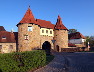 Fototapeta na wymiar West Gate w Prichsenstadt
