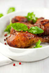 Chicken with fresh herbs and pink peppercorns