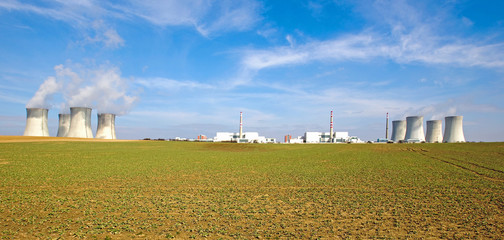 atomkraftwerk © photo 5000