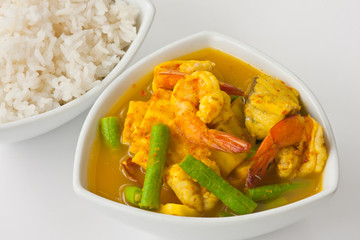 Thai spicy and sour seafood soup with longbean